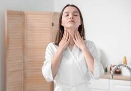 ماهي يوغا الوجه.. هل حقا تحتاج وجوهنا تمارين خاصة؟