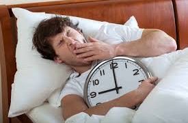 استثمر العطلات في تعويض ما فاتك من النوم لحماية قلبك