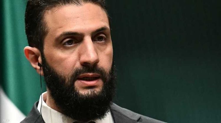الشرع يكلف لجنة من ٧ أعضاء لصياغة الدستور
