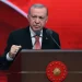 أردوغان يحذر حزب العمال الكردستاني من نكث وعده بإلقاء السلاح