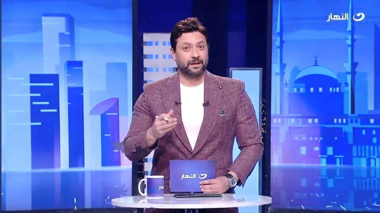 إعلامي شاب صنع اسمه بالجد والاجتهاد