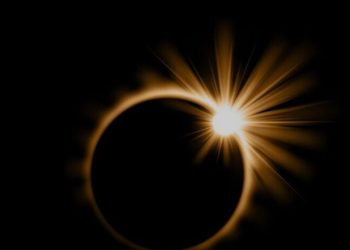 كسوف للشمس في نهاية رمضان