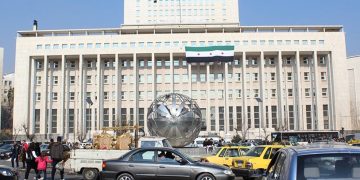 سوريا توقف طباعة عملتها في روسيا وتتوجه إلى الاتحاد الأوروبي