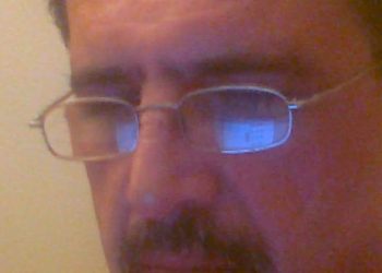 وحدي انا من ديوان فلامنكو بقلم الأديب محمد نزير الحمصي