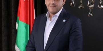 نزار محمدالهرش ريادة مهنية واجتماعية متميزة في الأردن والمنطقة