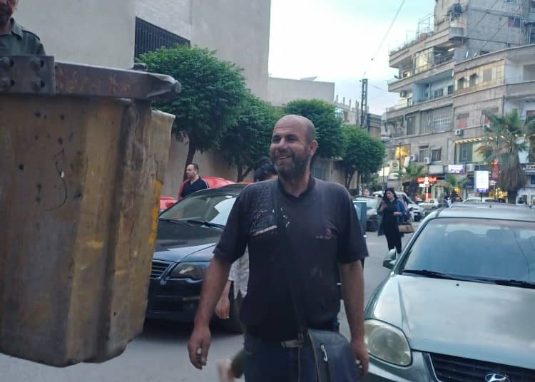 يستحقون الشكر