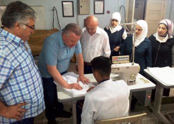 جولة تفقدية بمشاركة مديرية التربية والتعليم ونائب رئيس غرفة صناعة حلب