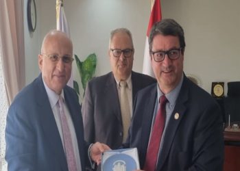 المجلس العربي للاختصاصات الصحية يوقّع بروتوكول للتعاون مع الكلية الملكية للجراحين في إدنبرة