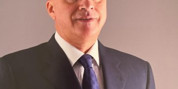 عاصم سليمان أمين مساعد للجنة إدارة الأزمات بحزب الجبهة الوطنية 