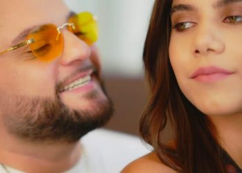 لماذا يعتبر النقاد أغنية “يا عيون عيوني” نقلة نوعية في مسيرة المطرب العراقي العربي أمين سلطان؟