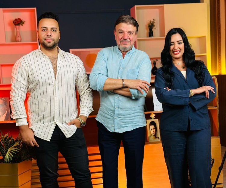 أحمد سلامة يؤكد في “اسمعني شكراً” مع سيرا إبراهيم فخره بلقب “أبو البنات” وعلاقته الخاصة بموني ومنار وسارة وهايدي