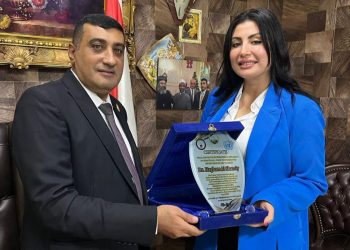 نغم الشامي تتوَّج بلقب أفضل دكتورة تجميل لعام 2025 وتخطف الأنظار في مؤتمر السلام الدولي