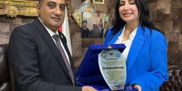 نغم الشامي تتوَّج بلقب أفضل دكتورة تجميل لعام 2025 وتخطف الأنظار في مؤتمر السلام الدولي