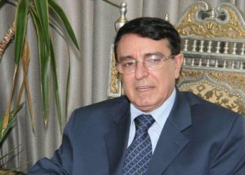 الشفاء العاجل للدكتور رياض نعسان آغا
