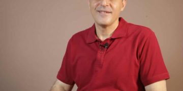 دكتور مصطفى محمود يكشف الفرق بين تقويم الأسنان وطب الأسنان التجميلي