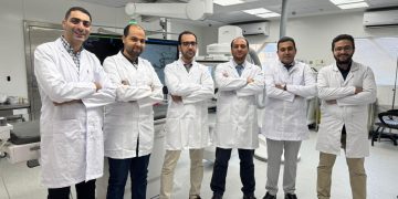 مستشفيات جامعة عين شمس تحقق إنجازًا عالميًا بعلاج 12 مريضًا في وحده القسطرة المخية