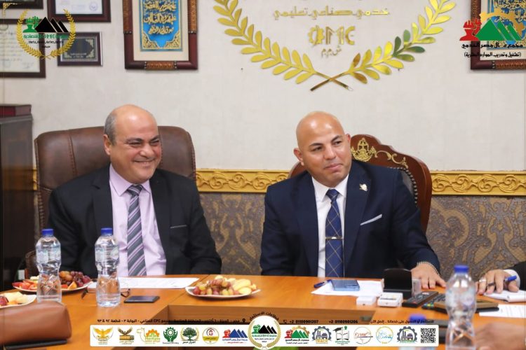 اجتماع تنفيذي لتفعيل بروتوكول التعاون المشترك بين  OMC وهيئة تعليم الكبار