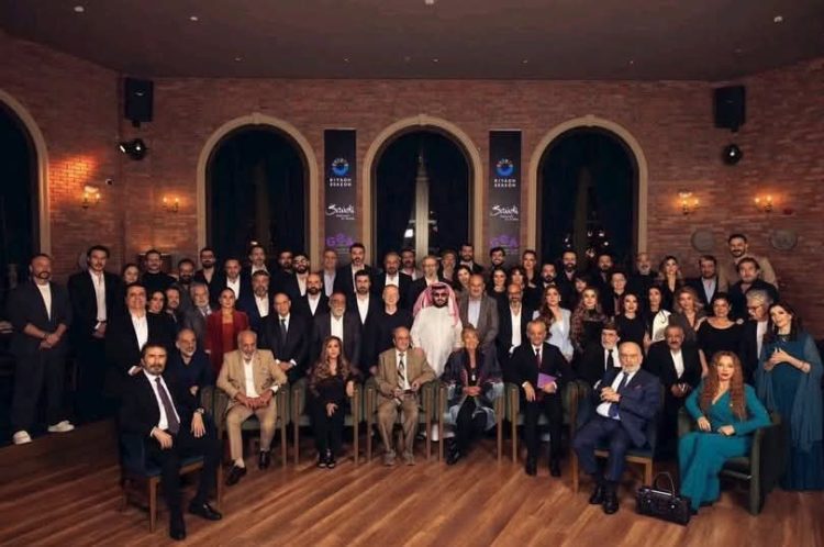 إلى نقابة الفنانين السوريين.. شكرا تركي آل الشيخ..