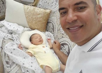 الإعلامي عبد الغني عوض يُهنّئ وليد إبراهيم الحجري بميلاد «ريّان» ويُعبّر عن فرحته بهذه المناسبة المباركة