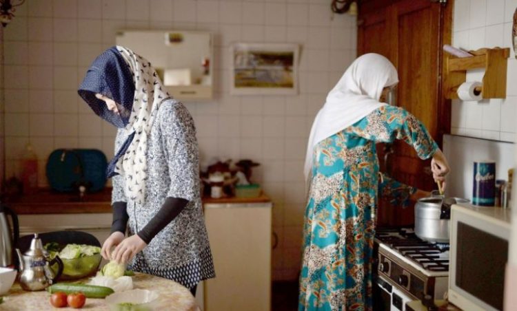 هل سيتم تثمين عمل المراة داخل بيتها ؟