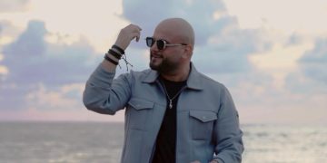 المطرب أمين سلطان يغني “رح حنن قلبي” بعمق وجداني