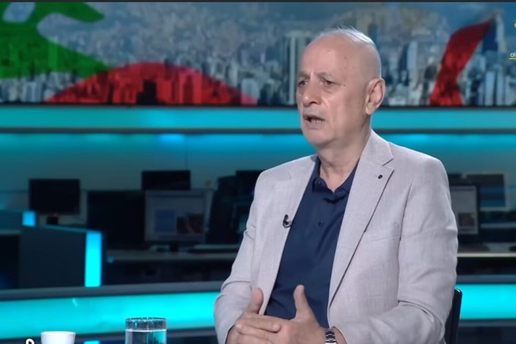 ترامب يضغط لإنقاذ ربيبه …..!