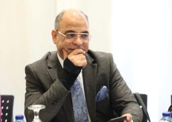 عالم بلاقواعد