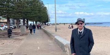 حين نكبر فجأة