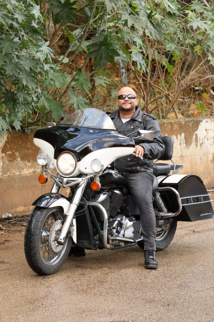 المطرب أمين سلطان يخطف القلوب بـ “أنا نبضك”.. إليكم كواليس صناعة الأغنية