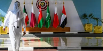 دول الخليج قوة ضغط لتحقيق السلام
