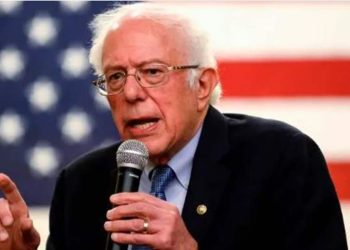 عن الحرب على لبنان.. سيناتور أميركي: لا يمكن التواطؤ في حروب نتنياهو