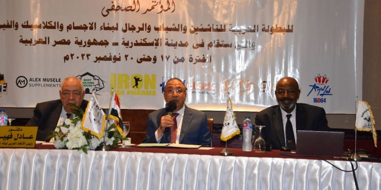 بشير يهنئ د.عادل فهيم بجائزة الأسد الذهبي لعام2026