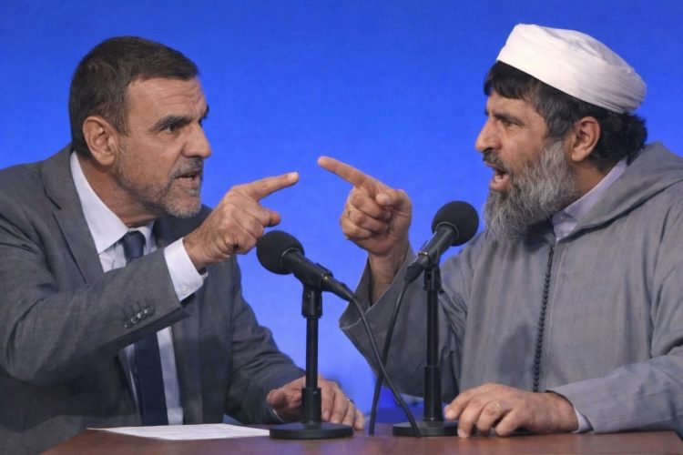 القانون المغربي بمنع زعزعة عقيدة المسلمين