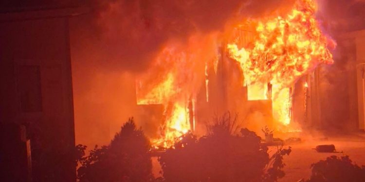 إسرائيل تستهدف قوات اليونيفل