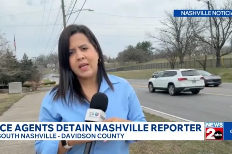 قصة الصحافية الكولمبية المحتجزة في أمريكا