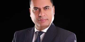 السوق المصري يغرق في «الأوفر برايس»