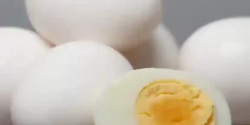 البيض ومرض الزهايمر .. هل تحمل البيضة سر الحماية؟