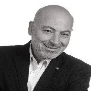   دكتوراة في الأنثروبولوجيا الاقتصادية، كاتب، باحث، مدرّب، خبير في الحماية الاجتماعية والحوار الاجتماعي